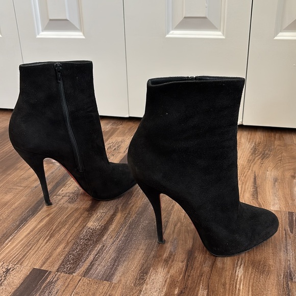 Christian Louboutin Black Suede Heeled Ankle Boots 39.5 - Picture 4 of 8